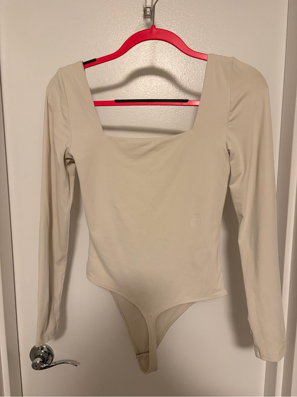 Aritzia Babaton Cream Long-Sleeve Square Neck Bodysuit - Picture 2 of 3